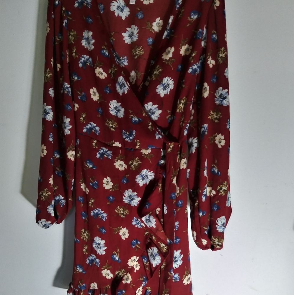 Wrap dress xhilaration size xs